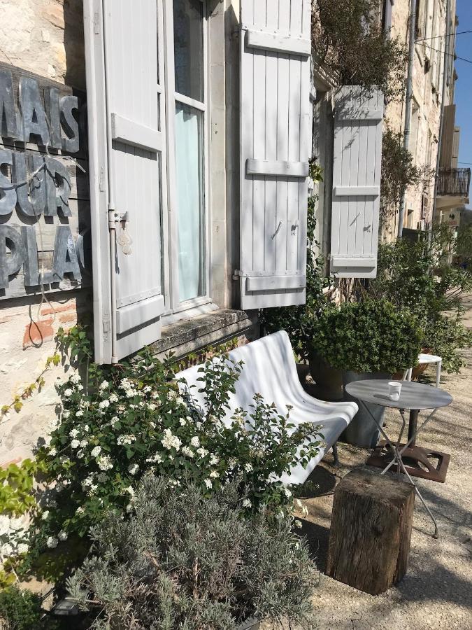 La Maison Sur La Place Penne-dʼAgenais Esterno foto