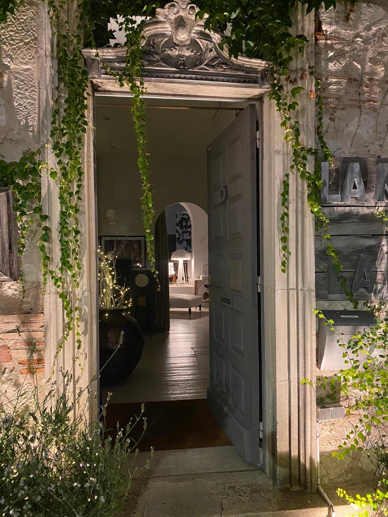La Maison Sur La Place Penne-dʼAgenais Esterno foto