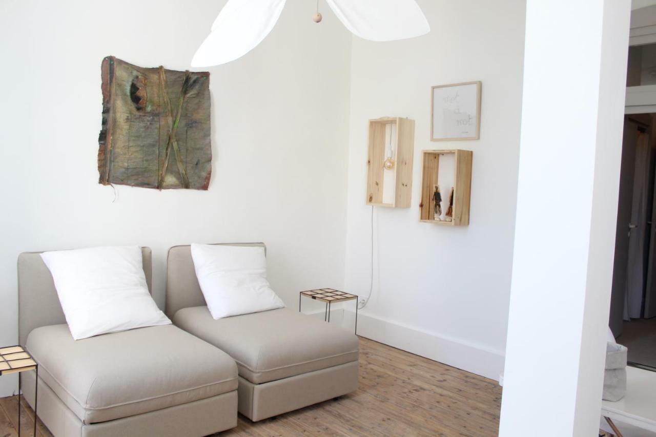 La Maison Sur La Place Penne-dʼAgenais Esterno foto